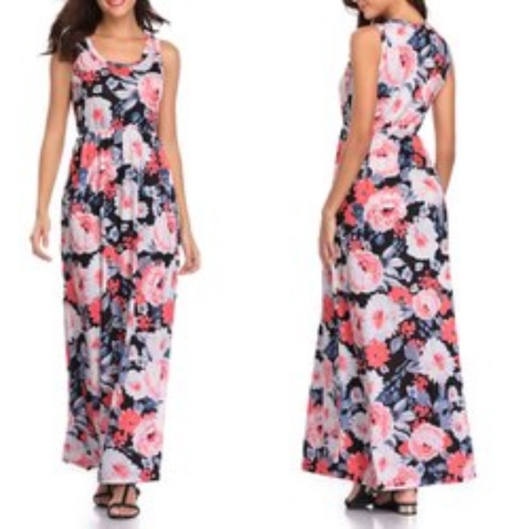 Dresses & Skirts - Women's Maxie Dress Size S NWOT